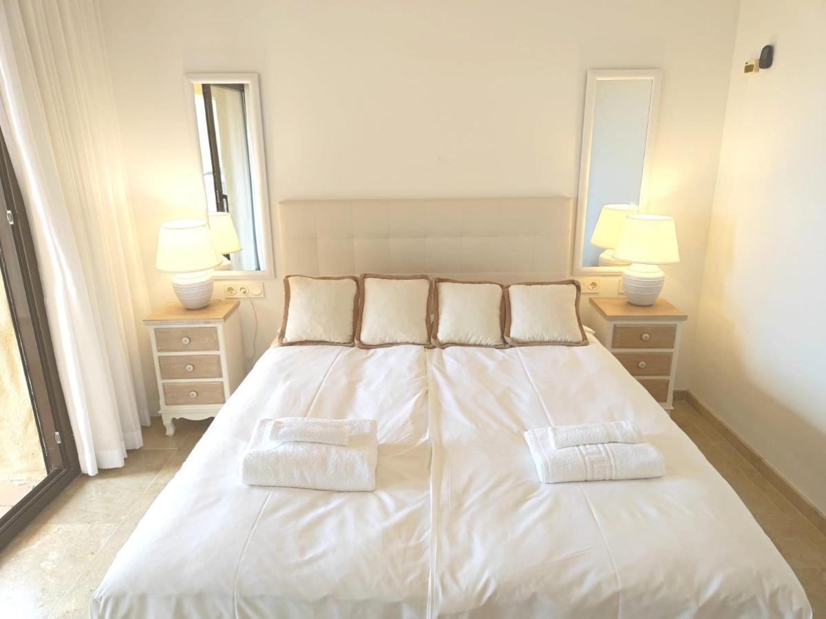 15 First Line Penthouse With Wonderful Seaview Near Duquesa Golf Manilva Andalucia公寓 外观 照片